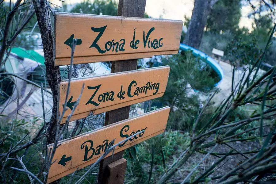 Espacio offgrid bien situado con vistas al mar