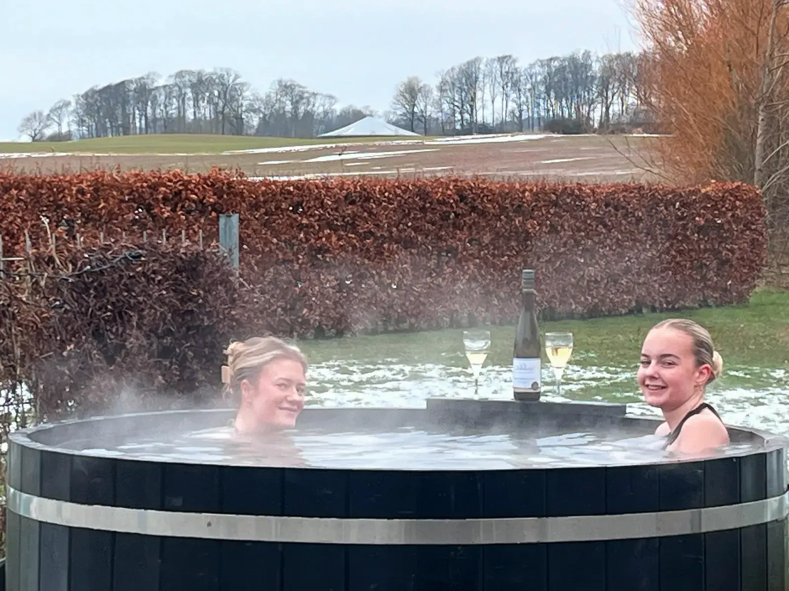 Shelterliv med vildmarksbad, luksus og nærvær