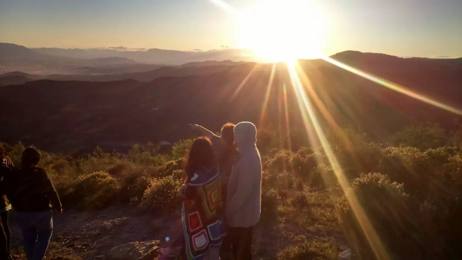 Espacio offgrid bien situado con vistas al mar